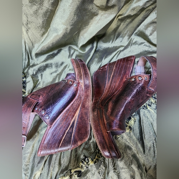 BedStu Joanne Nectar Lux Leather Wedges size 7 - Picture 5 of 7